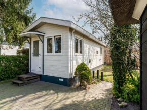 Rural Chalet in Putten with Board Games and Garden